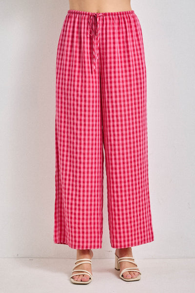 comfortable pull-on pants in fuchsia and pink gingham
