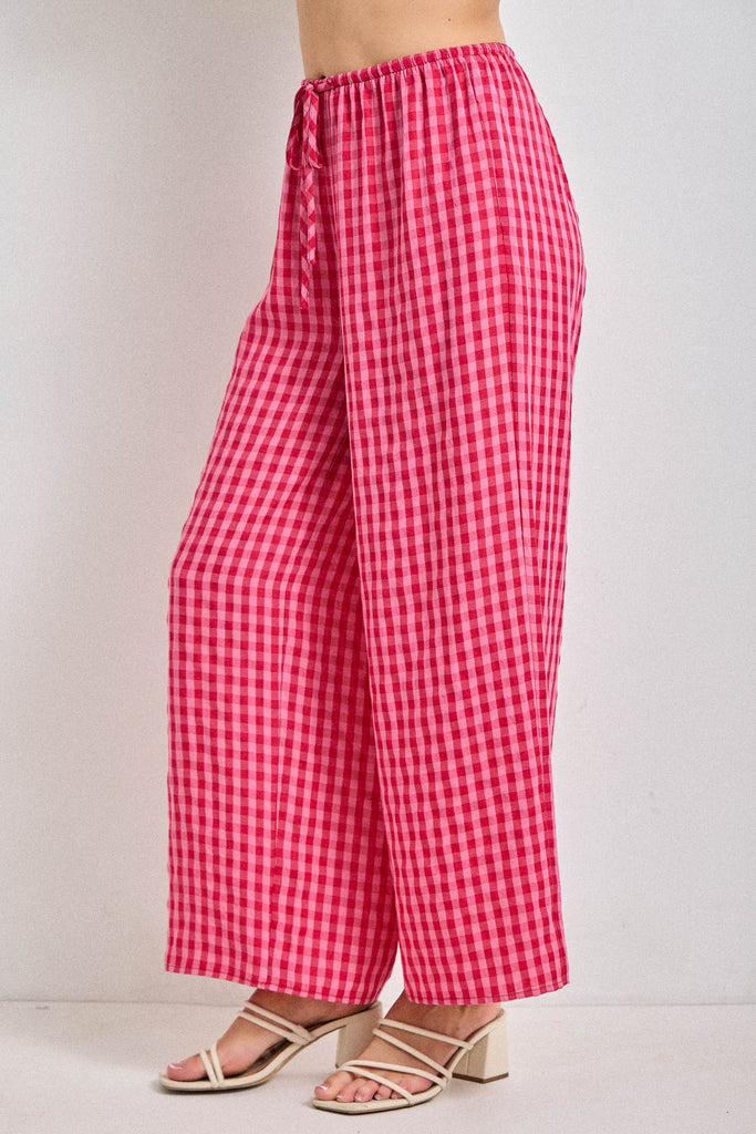 comfortable pull-on pants in fuchsia and pink gingham