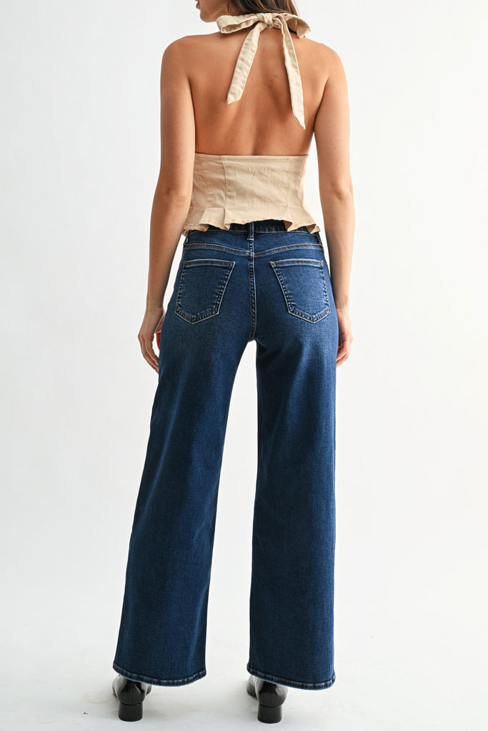vintage-inspired high rise straight leg jeans in a dark blue denim wash 