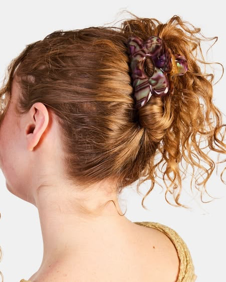 flower hair claw in purple haze