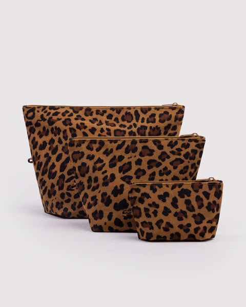 go pouch set in leopard