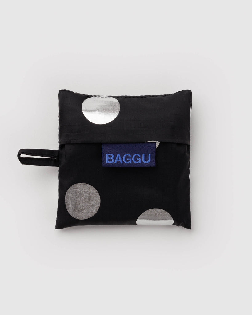 metallic baby baggu in silver polka dot