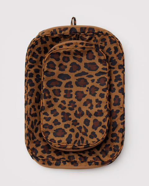 holiday packing cube set in leopard