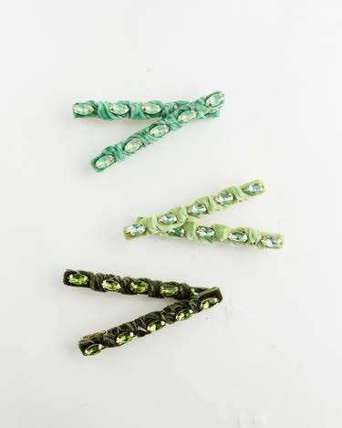 knotted velvet clips in olive