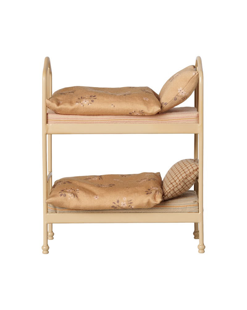 metal bunk bed with bedding for maileg mice