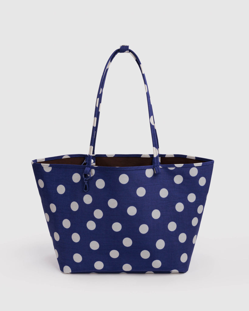 reversible nylon tote bag size large in navy polka dot mix from baggu