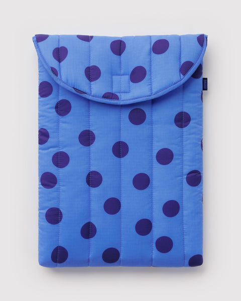 quilted laptop sleeve in a blue polka dot pattern