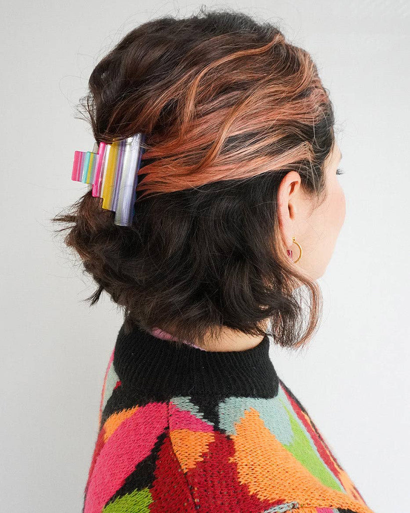 pyramid hair claw in candy stripes