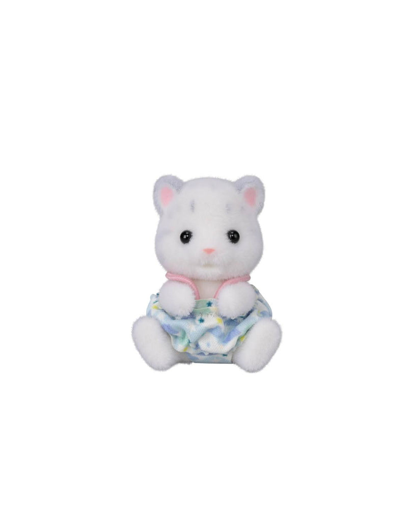 snow leopard family from calico critters 