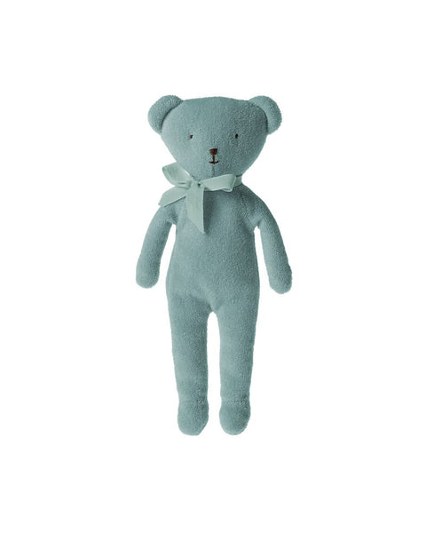 vintage-inspired teddy bear from maileg in baby blue