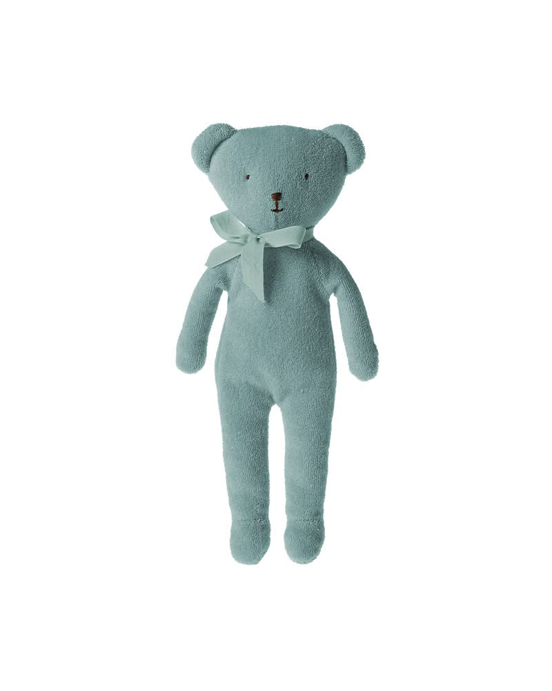vintage-inspired teddy bear from maileg in baby blue