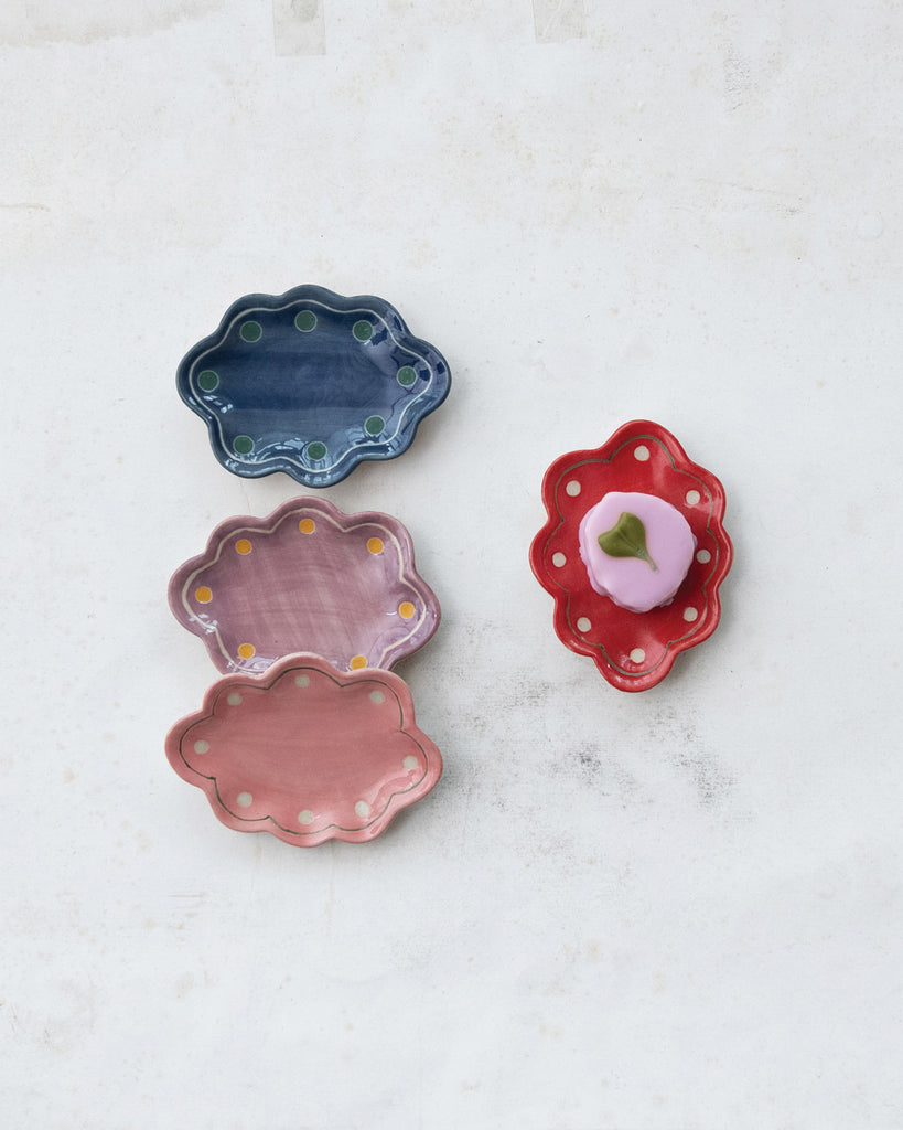 Trudy Polka Dot Scalloped Dish