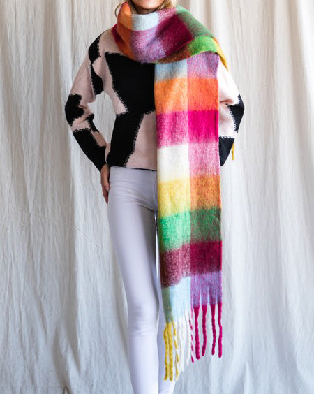 Winter Ready!! #louisvuitton Logimania Rainbow Scarf  Types of fashion  styles, Rainbow scarf, Fashion inspo outfits